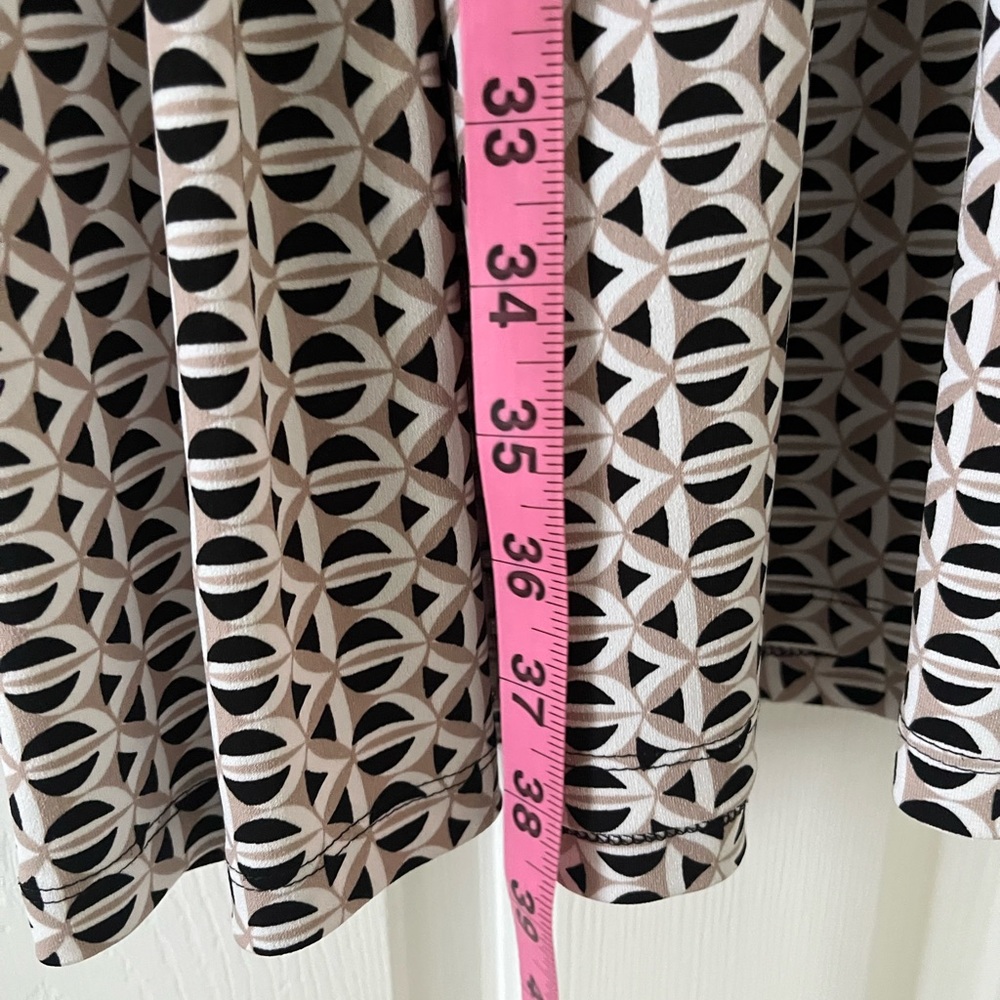 Kenar Black and Tan Geometric Midi Shirt Dress - Picture 7 of 9